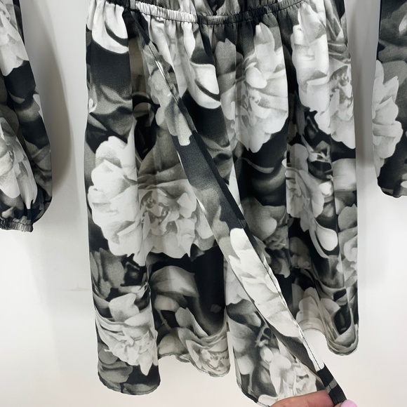 Show Me Your Mumu Rainey Mini Dress in Blossom Bling Sz S - Picture 10 of 15